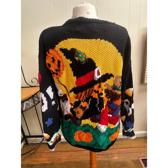 Eagle eye Halloween Women’s Sweater Hand Made - Picture 2 of 8